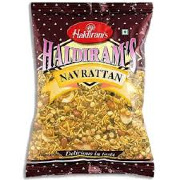 Haldiram's Navrattan 14.12 Oz / 400 Gms
