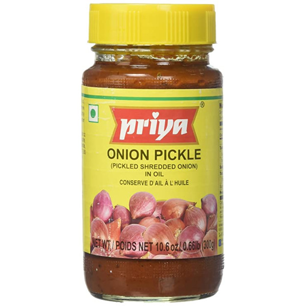 Priya Onion Pickle In Oil 10.6 OZ / 300 Gms